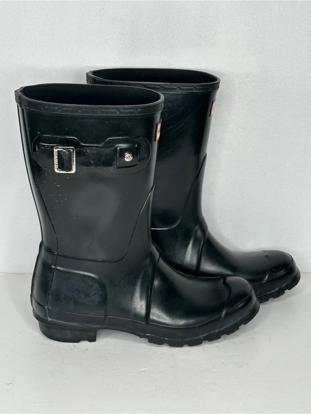 Hunter sleek black